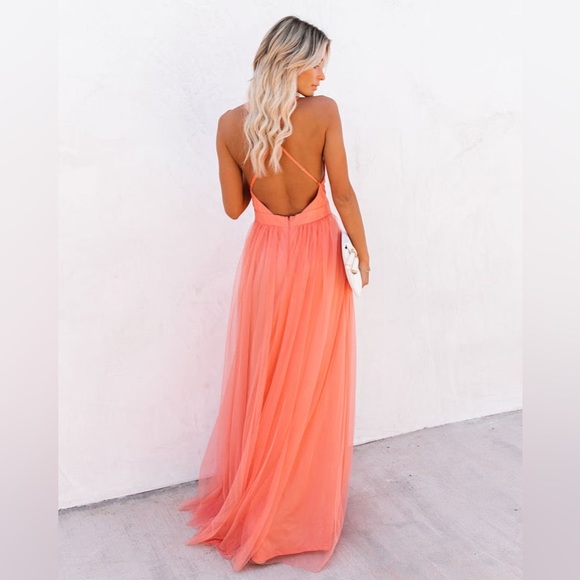 Vici Dolls
Petal Dust Maxi Dress
Apricot
Size Small - Picture 9 of 12